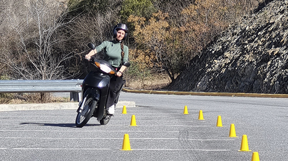 Escuela de Manejo de Motos - Curso Inicial desde cero